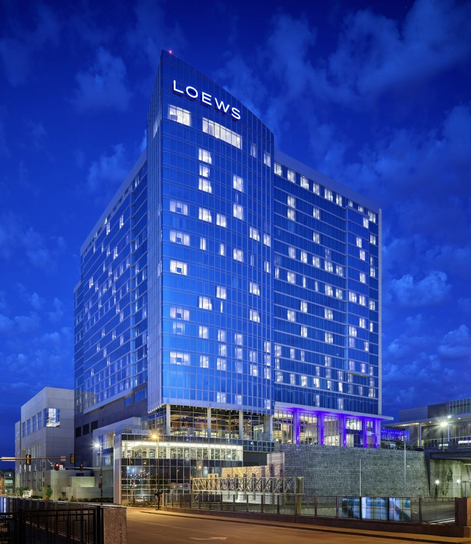 Outside view of Loews Kansas City Hotel